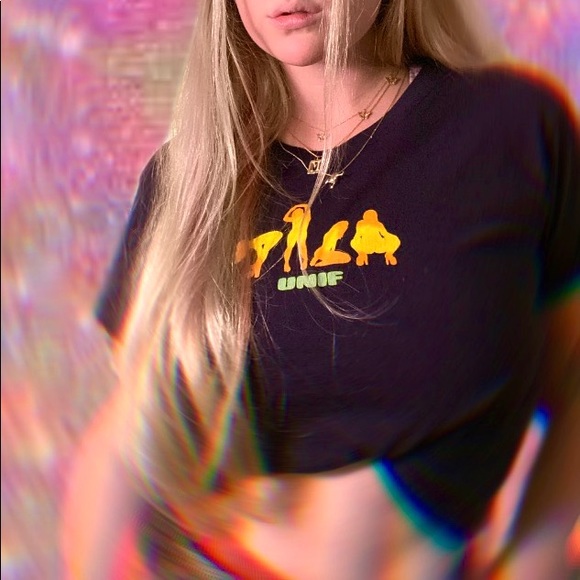 Meet your Posher, Mary O๐ฆ - Picture 7 of 8